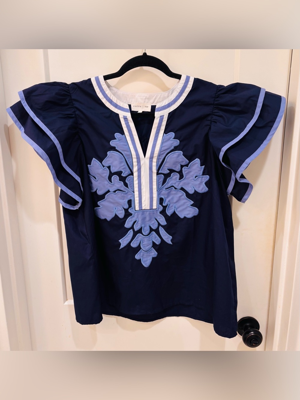 entro Navy Top with Light Blue Appliqué